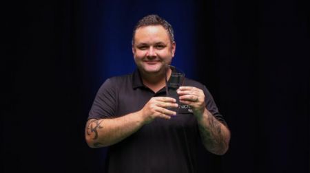 斯蒂芬·馬奎爾