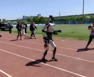 具身智能機器人運動會 具身智能機器人運動會